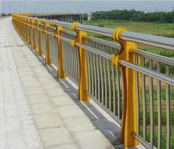 不銹鋼碳素復合管護欄